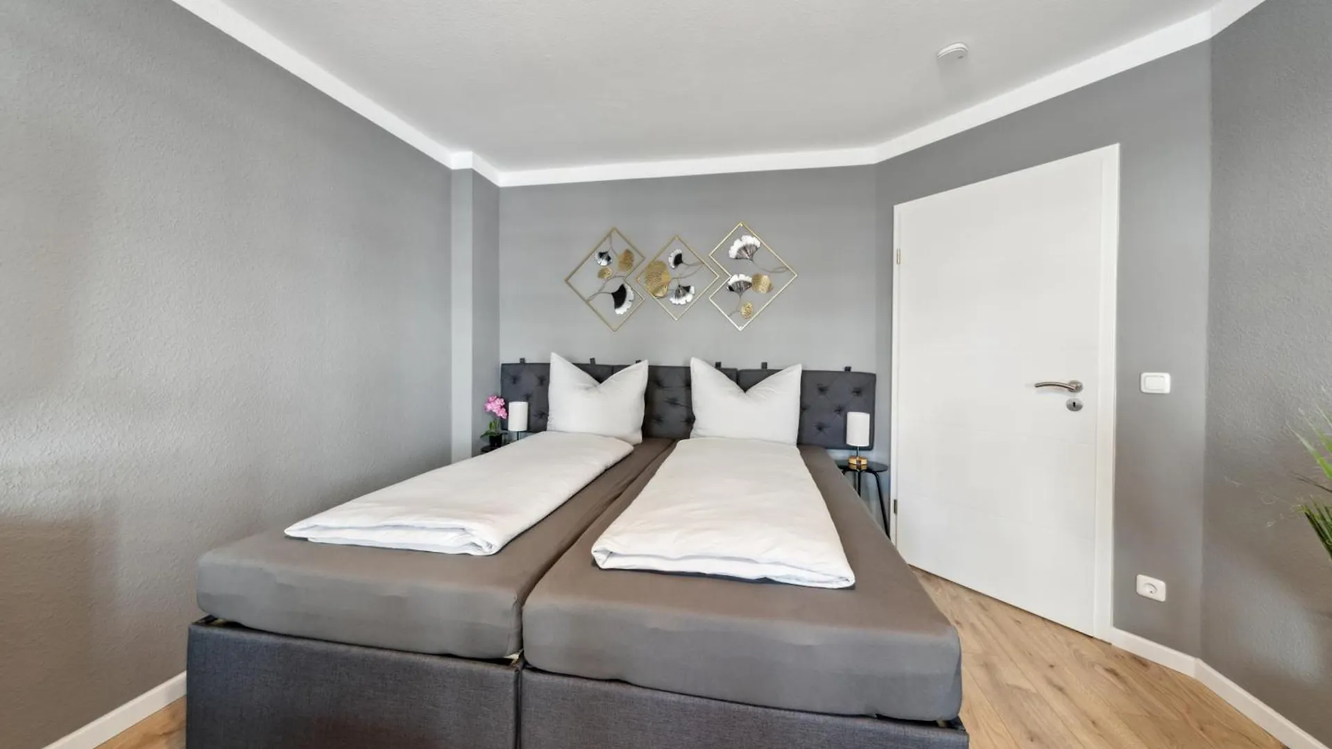 Apartment Dresdenstay Gemuetlich Und Modern Mit Kamin Und Ps4