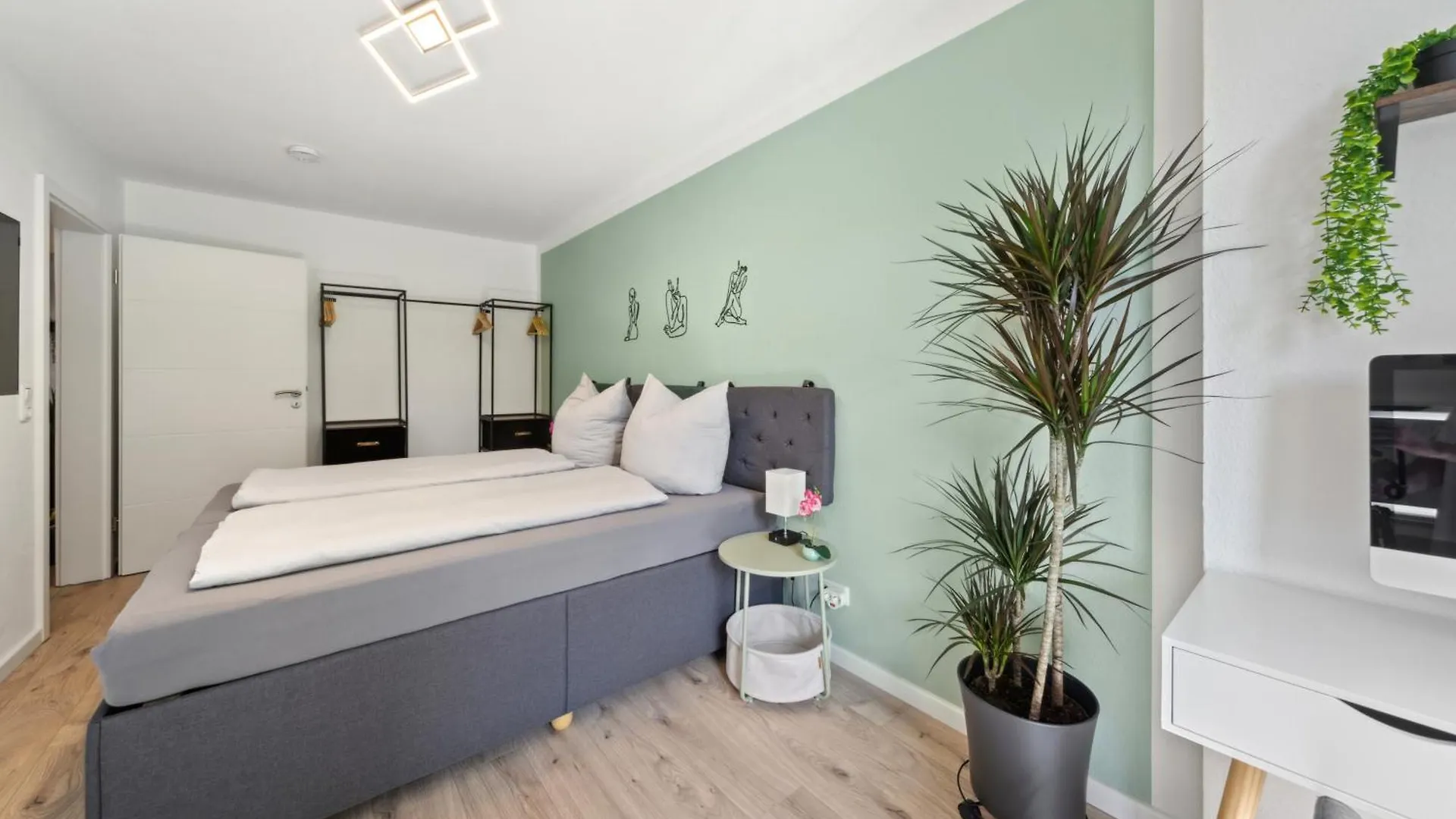 Dresdenstay Gemuetlich Und Modern Mit Kamin Und Ps4 Apartment Dresden